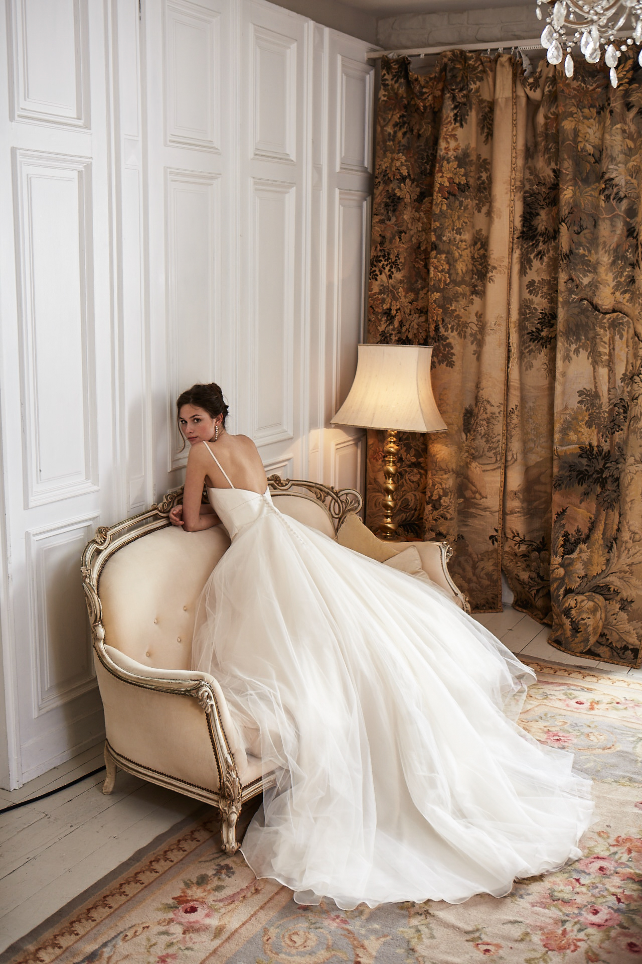 How a bridal fashion stylist plans a wedding at Tythe