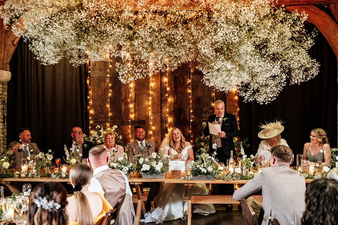 Image by <a href="https://aniaames.co.uk/" target="_blank" rel="noopener">Ania Ames Photography</a> Summer Wedding Inspiration at Tythe Barn
