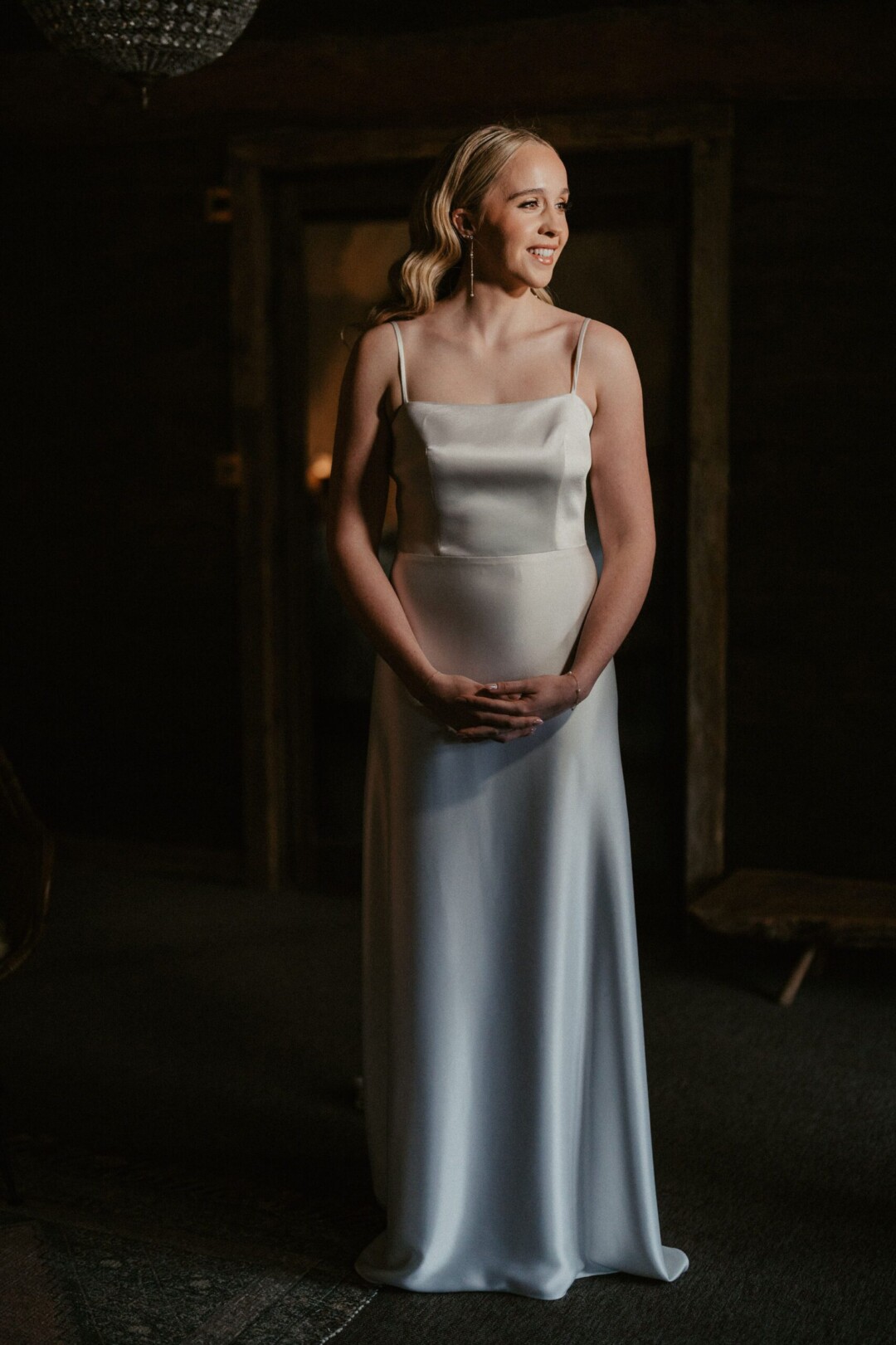 Winter bride in The Farmhouse
