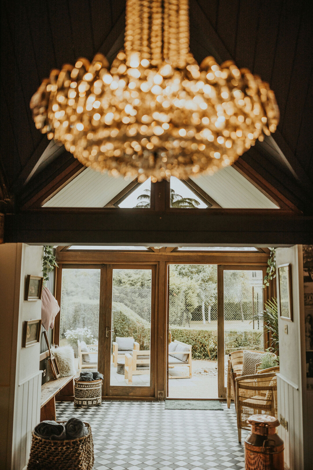 Image by <a href="https://www.igordemba.com/" target="_blank" rel="noopener">Igor Demba Photography</a> The Farmhouse at Tythe