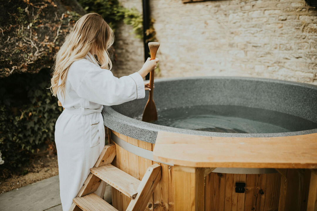 Image by <a href="https://www.igordemba.com/" target="_blank" rel="noopener">Igor Demba Photography</a> The Farmhouse at Tythe