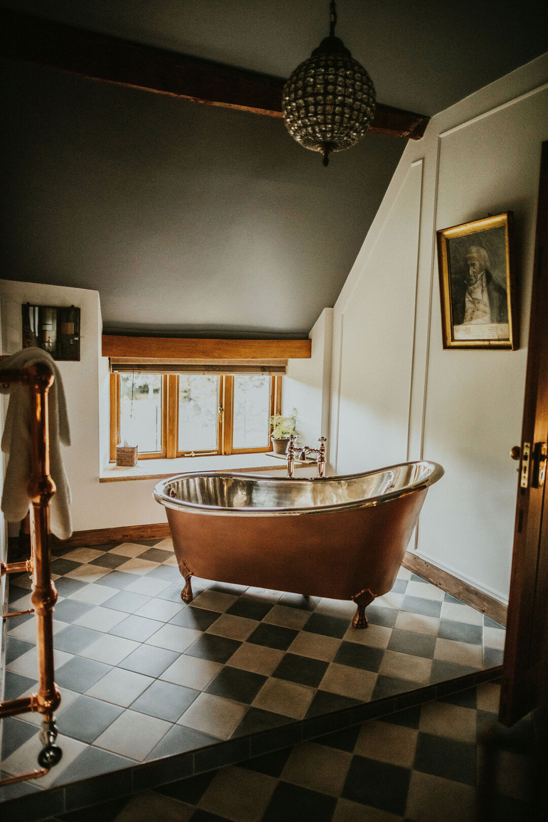 Image by <a href="https://www.igordemba.com/" target="_blank" rel="noopener">Igor Demba Photography</a> The Farmhouse at Tythe