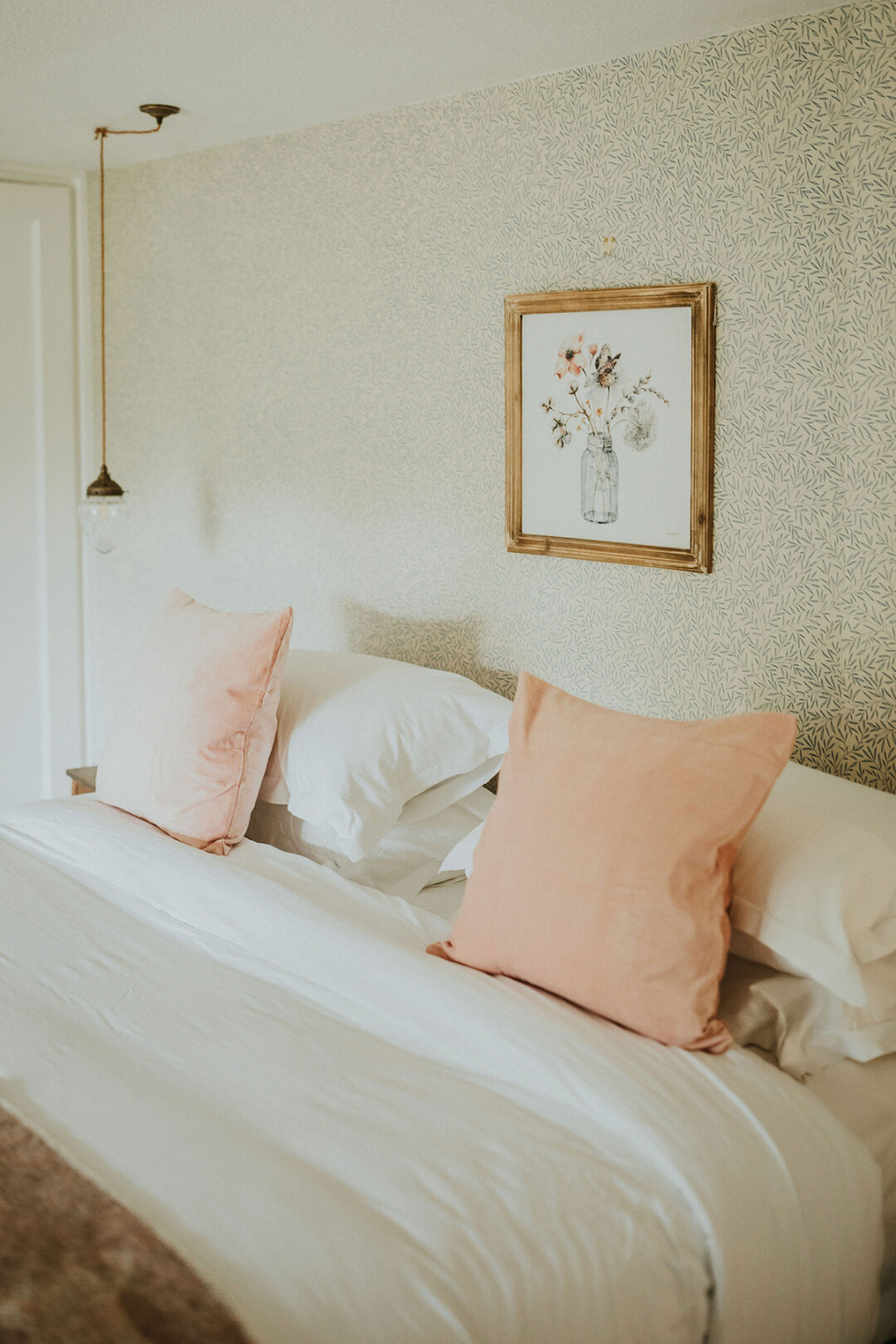 Image by <a href="https://www.igordemba.com/" target="_blank" rel="noopener">Igor Demba Photography</a> The Farmhouse at Tythe