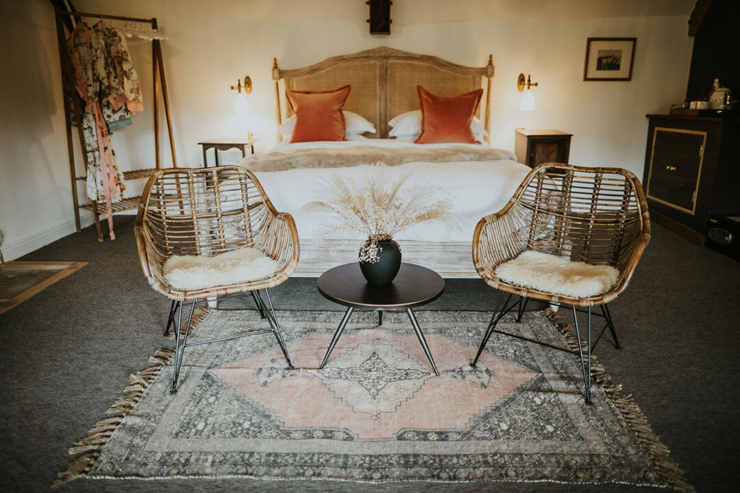 Image by <a href="https://www.igordemba.com/" target="_blank" rel="noopener">Igor Demba Photography</a> The Farmhouse at Tythe